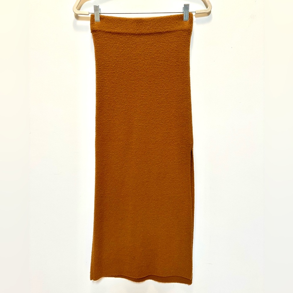 Aritizia brown fuzzy knit midi split skirt Size XS